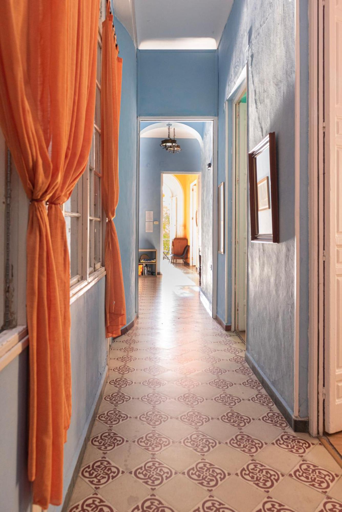 Private Rooms In Historic Building On The Square Màlaga Exteriér fotografie
